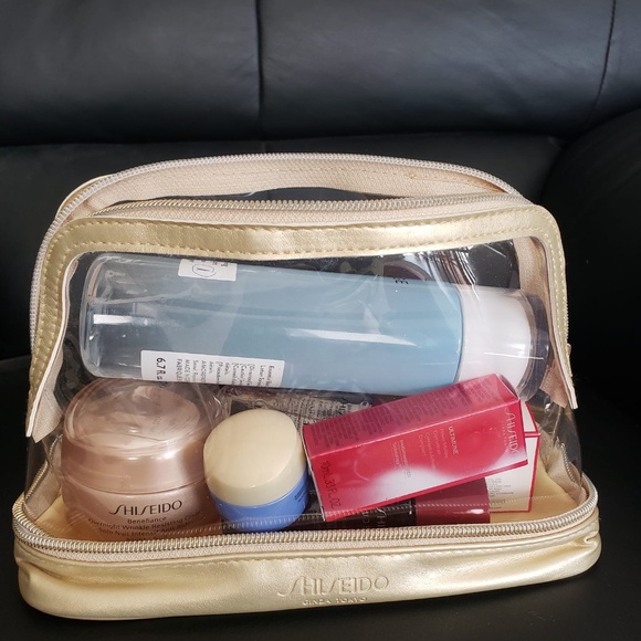 Shiseido Two Pocket Gold Cosmetic Bag - New without tag - Picture 2 of 3